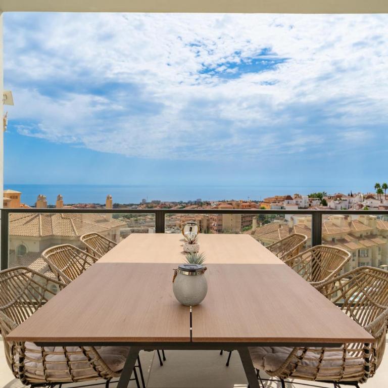 Modern Townhouse with Sea Views - Familienzimmer - 29