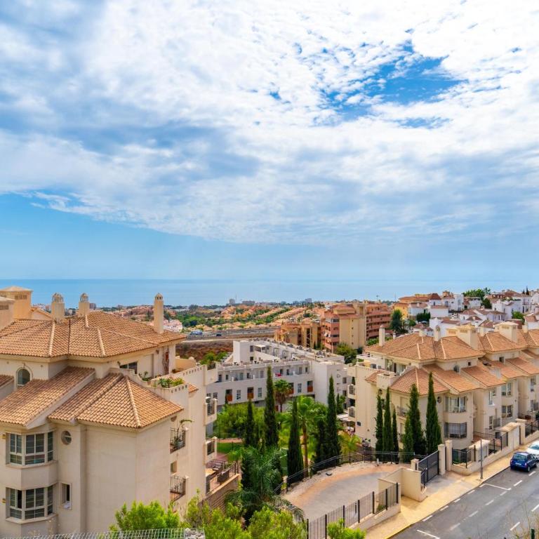 Modern Townhouse with Sea Views - Familienzimmer - 37