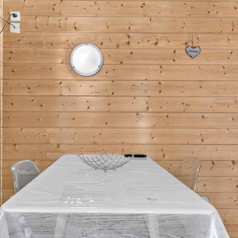 Gîtes à La Ferme Du Marquisat - Chambre Double - Vue sur Montagne - 12