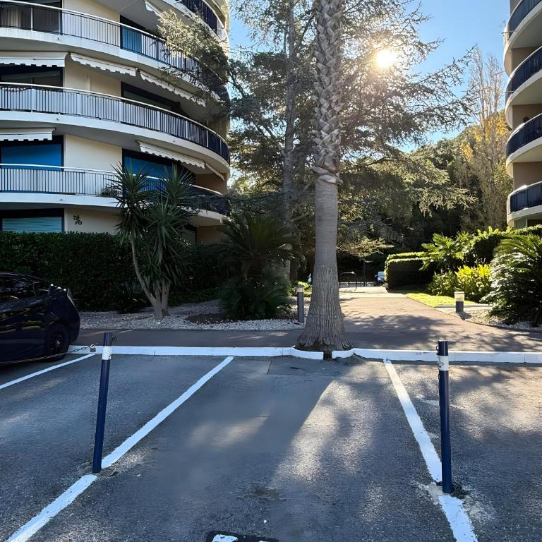 Appt 4pers, piscine, clim,parking - Superior One-Bedroom Apartment with Balcony - 2