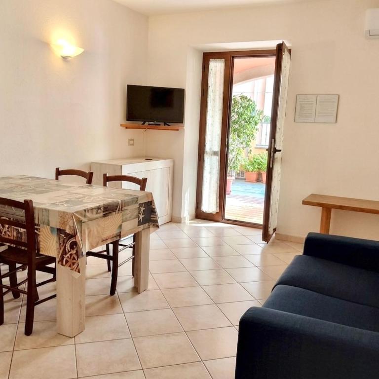 Apartments in Cala Gonone just 50 mt from the sea - Appartamento con 2 Camere da Letto - 9