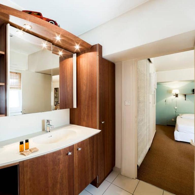 All in Lyon | Séjour haussmannien au cœur de Lyon - Maisonette-Apartment - 5