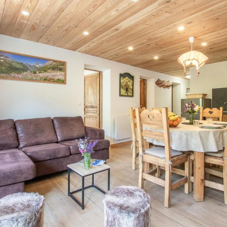 Chalet Les Lauzes - Appartamento Premium con 3 Camere da Letto e Balcone - 2