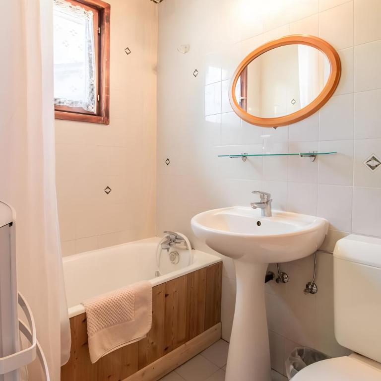 Chalets A La Pastourelle - Appartamento Superior con Balcone - 35