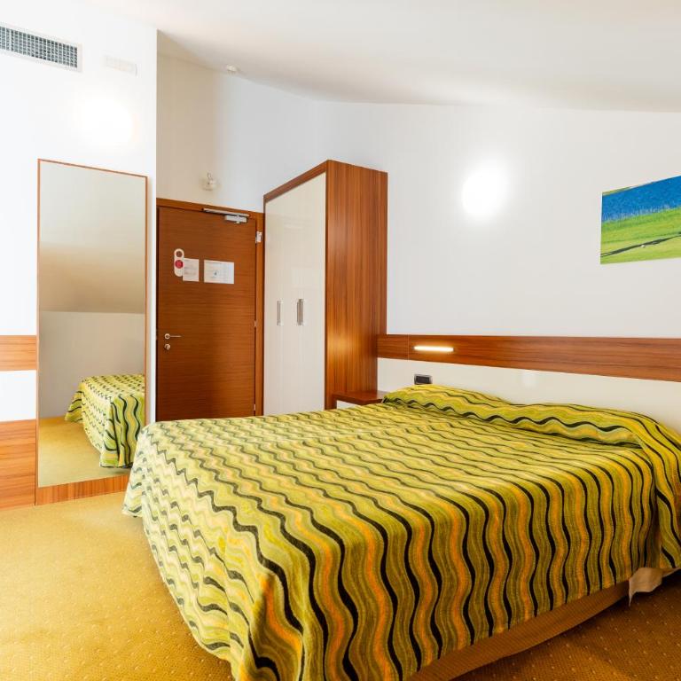 Hotel Maregolf - Camera Matrimoniale Budget - 7