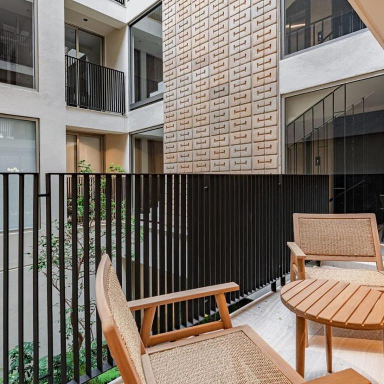 Condesa Garden House and Rooftop Avenida Nuevo Leon - Apartment - 58