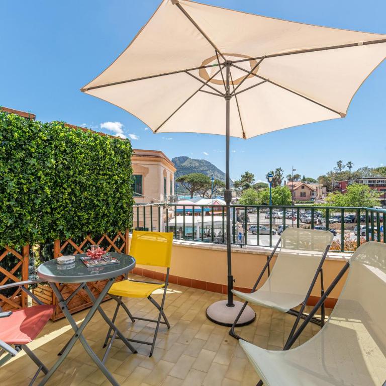 La Terrazza Del Sole di Mondello - Deluxe Doppelzimmer mit Balkon und Meerblick - 40