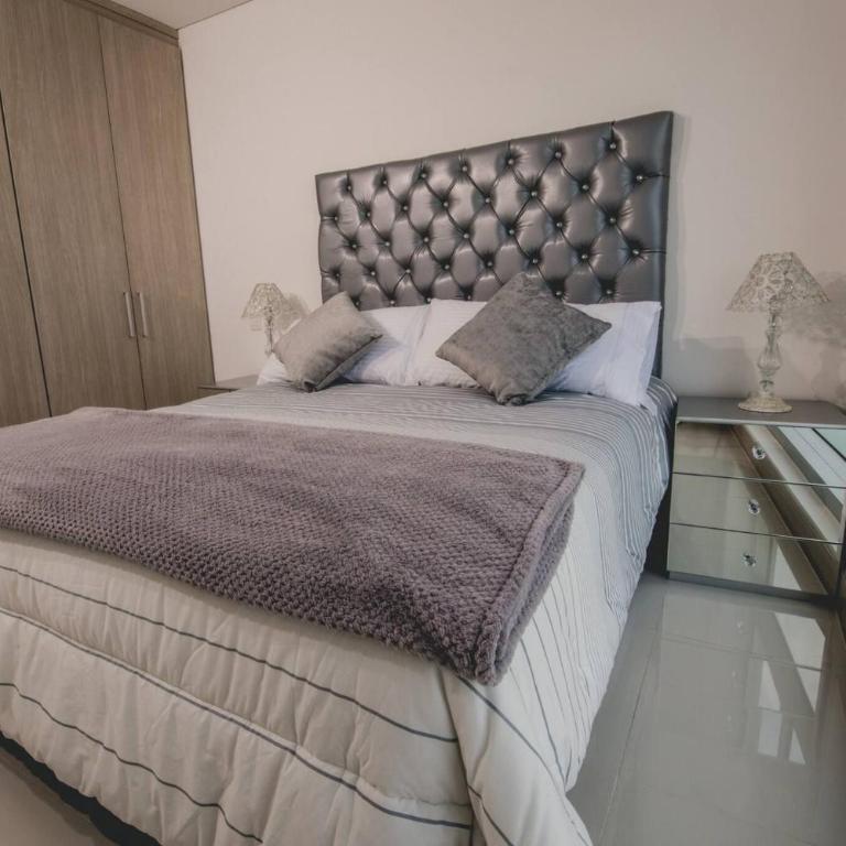 3 Bedroom Sunset penthouse private jacuzzi - Apartment - 4