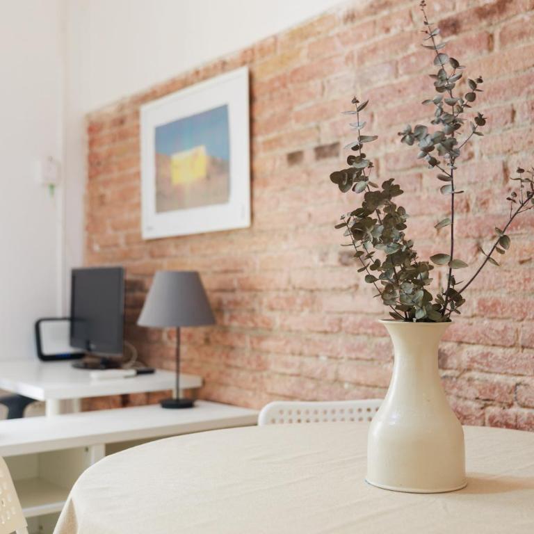 ApartEasy - Gracia Market 2bedroom with balcony - Apartamento de 2 dormitorios - 13