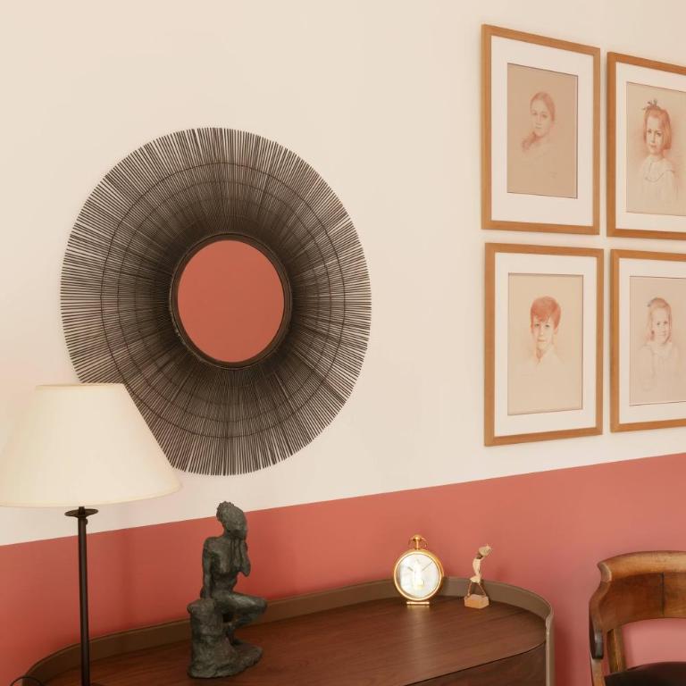 The Refined Parisian - Appartement - 17