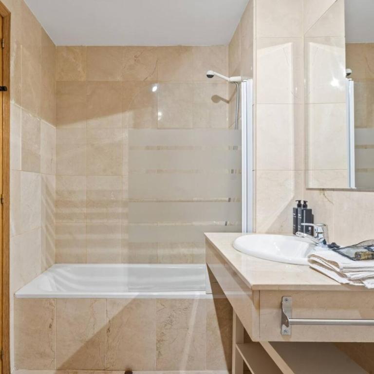 Casa Ximena in Lunymar Golf with Pool and Beach Nearby) - Apartment - 11
