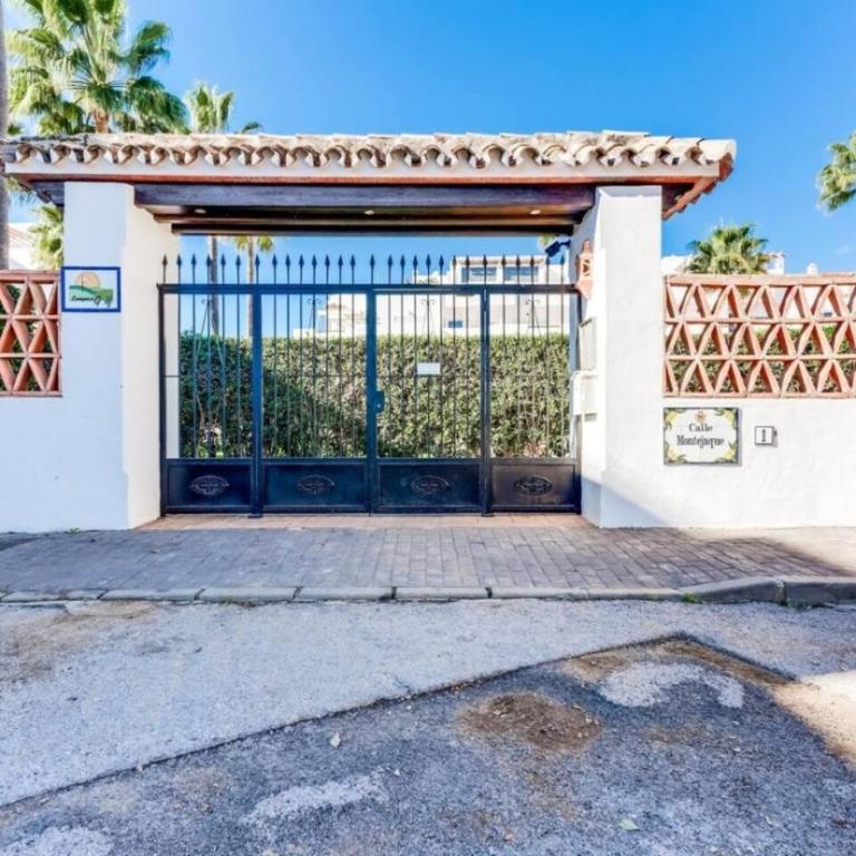 Casa Ximena in Lunymar Golf with Pool and Beach Nearby) - Apartment - 24