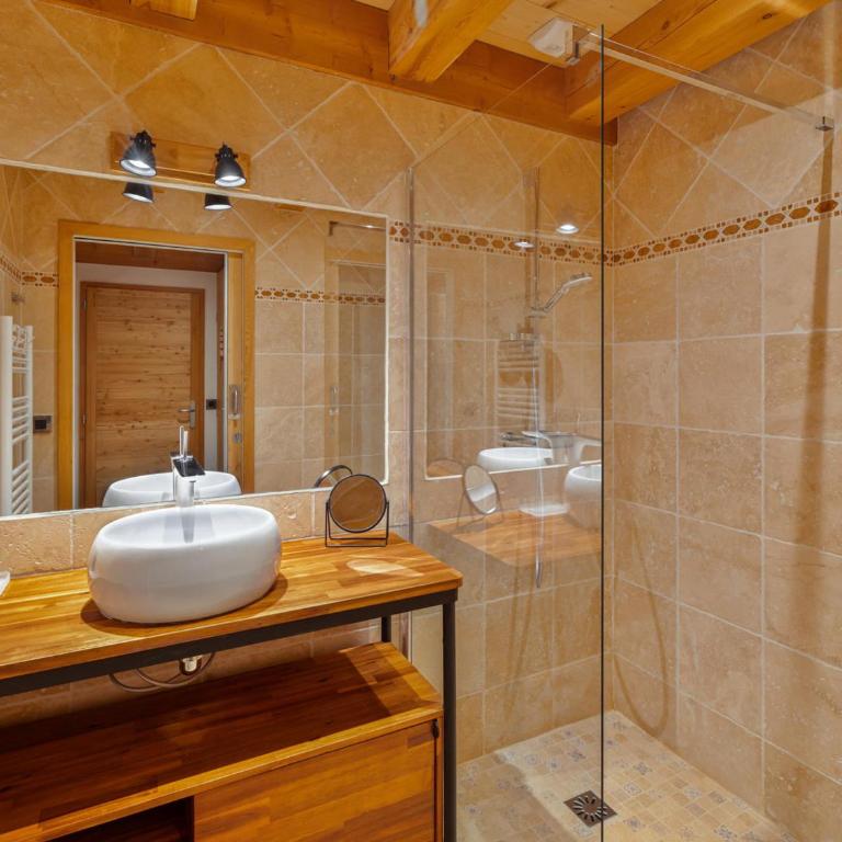 Chalet mitoyen lumineux avec espace bien-être et salle de jeux, Le Monêtier-les-Bains - Chalet 3 Chambres - 9