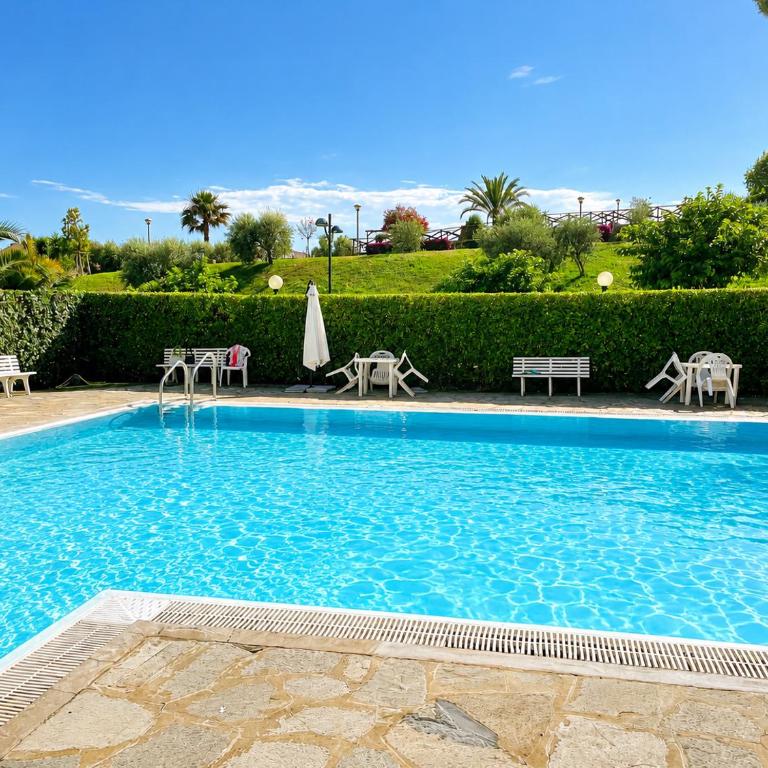 Hostdomus - Oasi Apartment free garage and pool - Appartamento con 2 Camere da Letto - 3