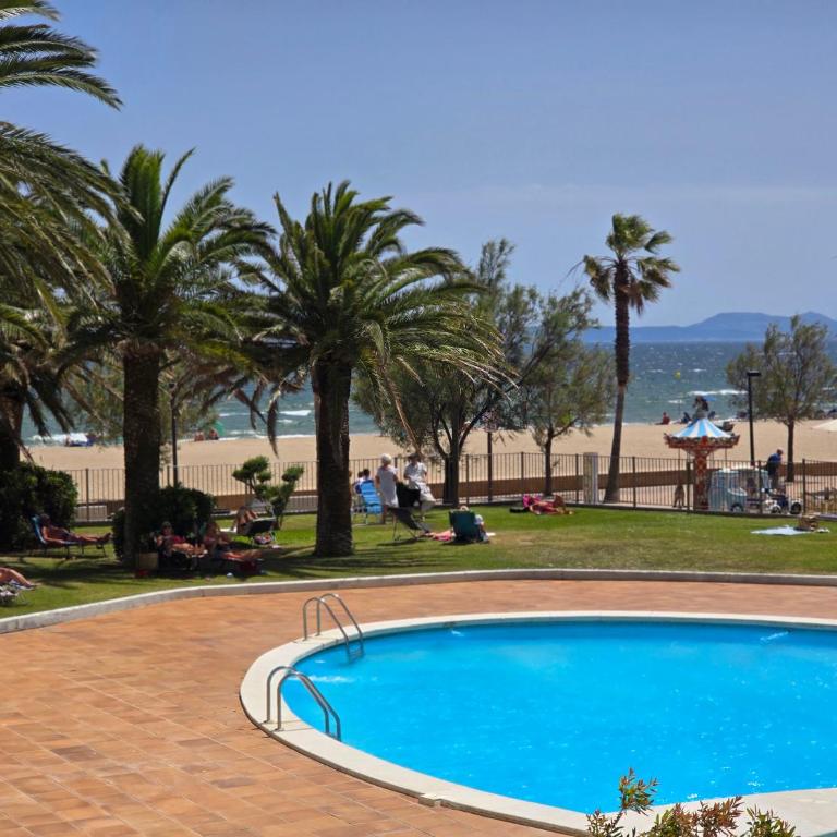 Plage 100m Vue piscine Terrasse Cosy wifi - Apartment mit 2 Schlafzimmern - 3