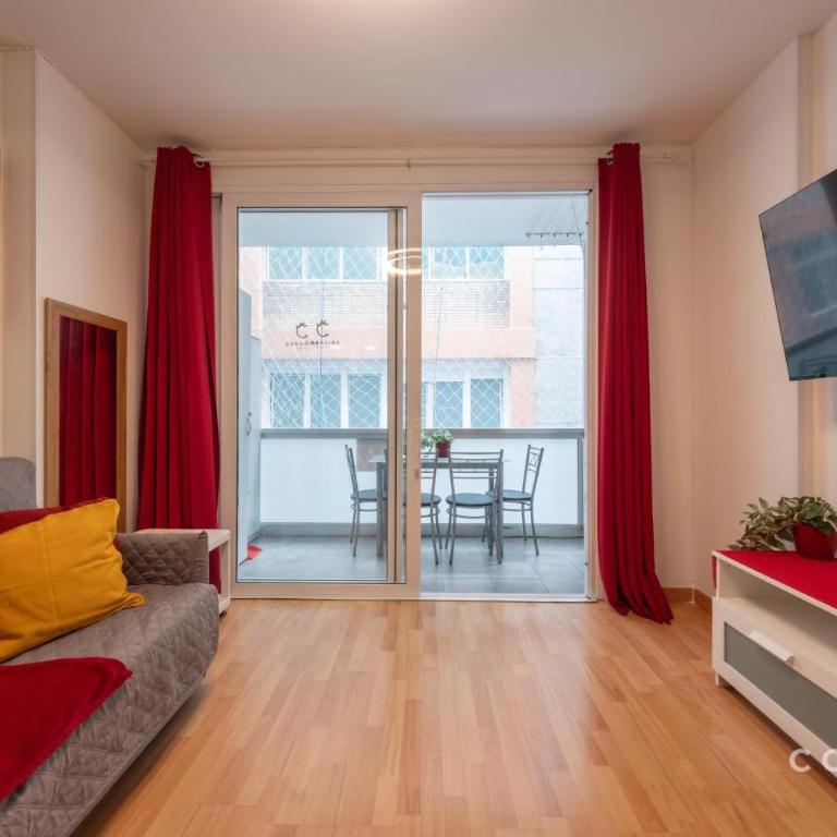 Coraline House - Superior One-Bedroom Apartment with Balcony - 13