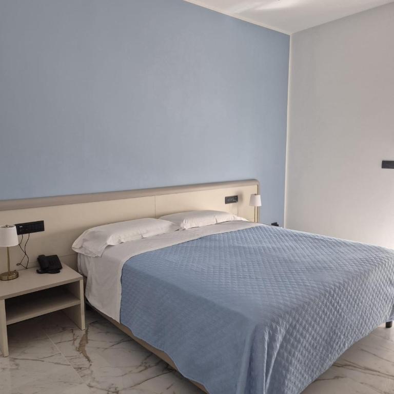 Hotel Condor - Habitación Doble Estándar - 4