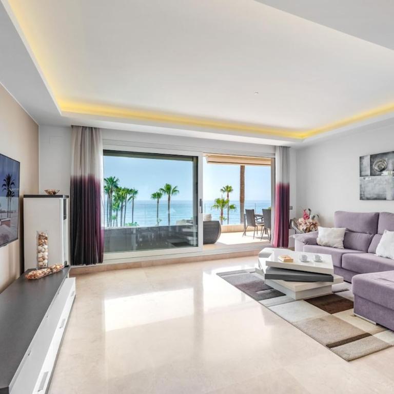 Horizon Beach Frontline 2BR with Terrace & Garage - Two-Bedroom Apartment - 7