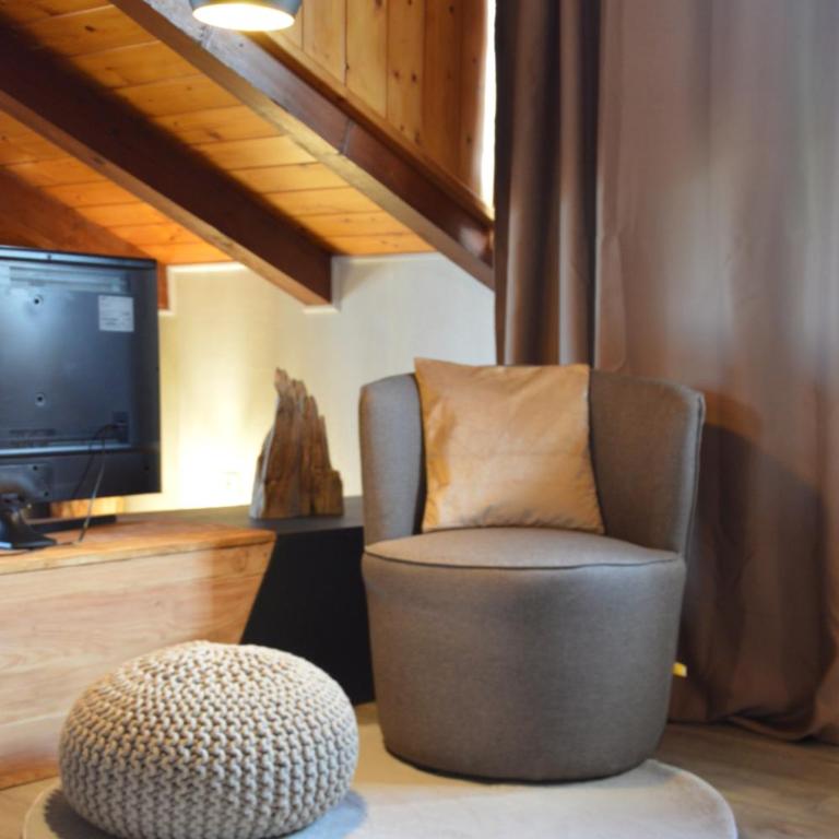 Il Nido dei Sogni Suite con idromassaggio e sauna - Appartamento con Vista Montagna - 6