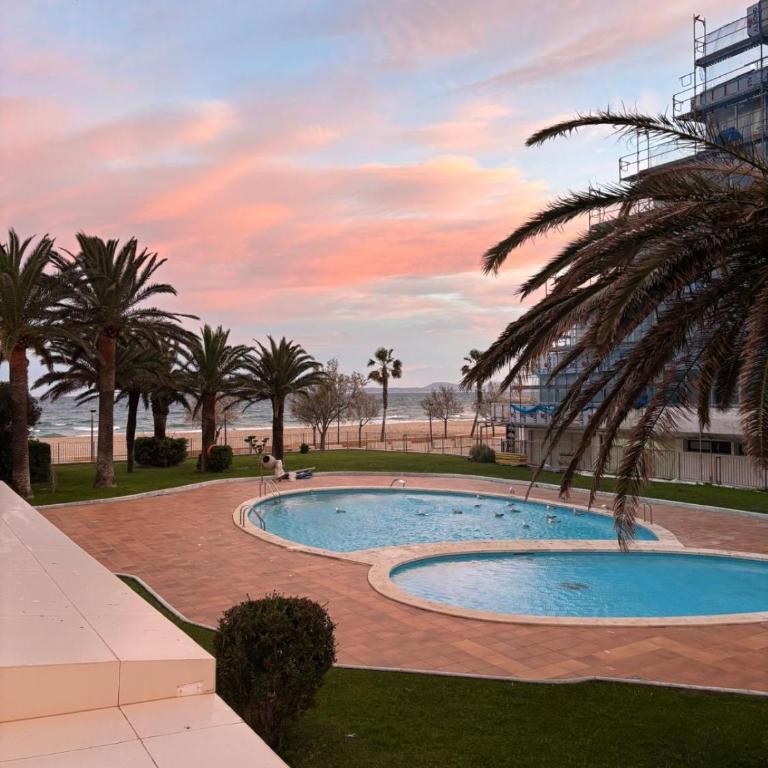 Plage 100m Vue piscine Terrasse Cosy wifi - Apartment mit 2 Schlafzimmern - 1
