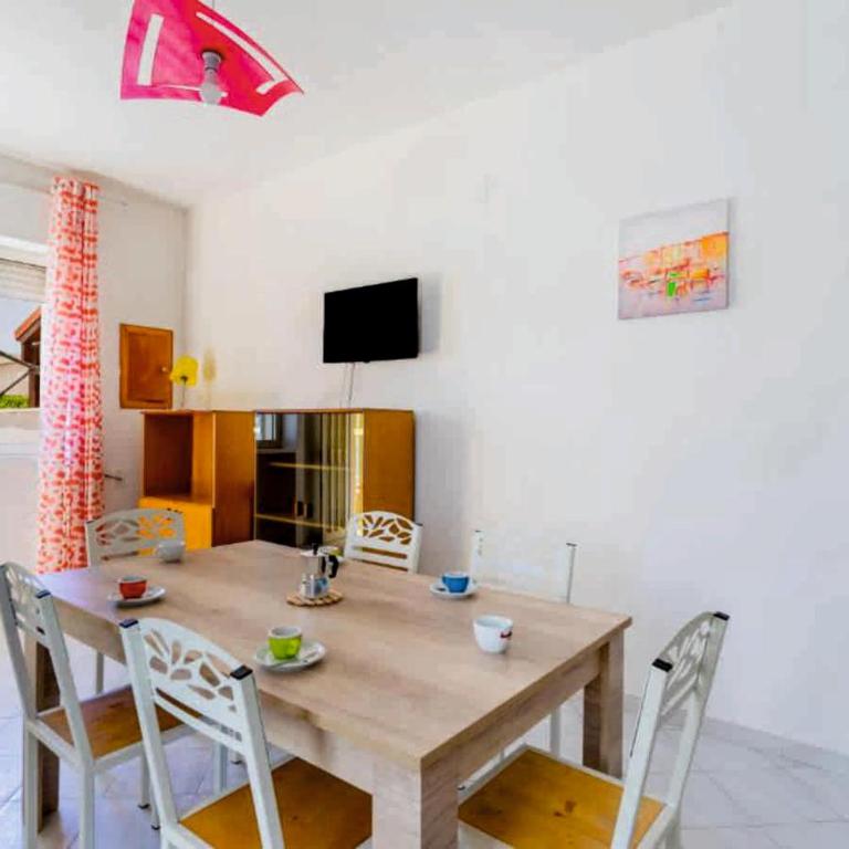 Sul mare villa lido hoochipa - Three-Bedroom Villa - 27