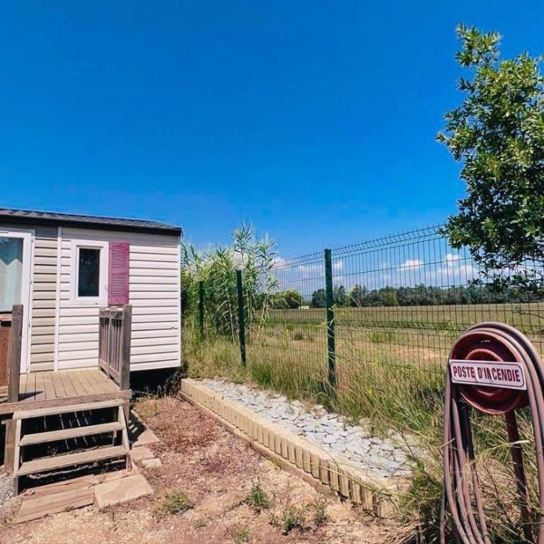 Spacious chalet with furnished terrace - Chalet - 16