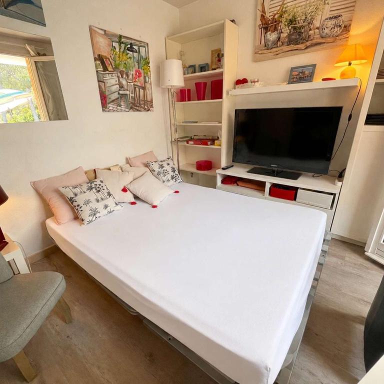 Appartement 2 pièces avec terrasse et parking à 400m de la plage – Saint Aygulf - Appartement 1 Chambre - 20