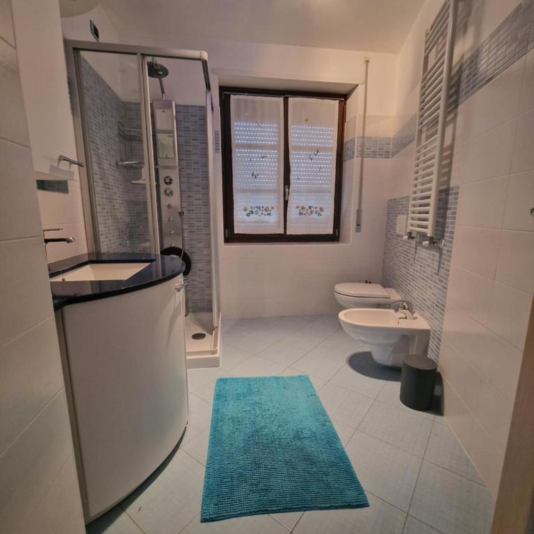 Parravicini Family Suite 3 Bedrooms - By the River & 5 min to Bernina Station - Ferienhaus mit 3 Schlafzimmern - 31