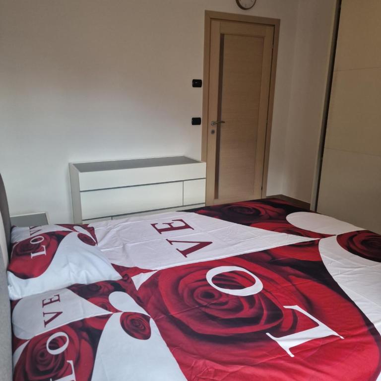 Parravicini Family Suite 3 Bedrooms - By the River & 5 min to Bernina Station - Ferienhaus mit 3 Schlafzimmern - 7