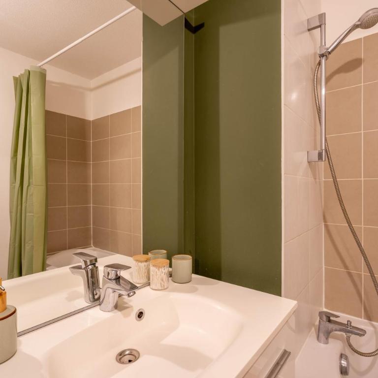 Le Soyeux Rhônexpress Lyon - Apartamento de 3 dormitorios - 16