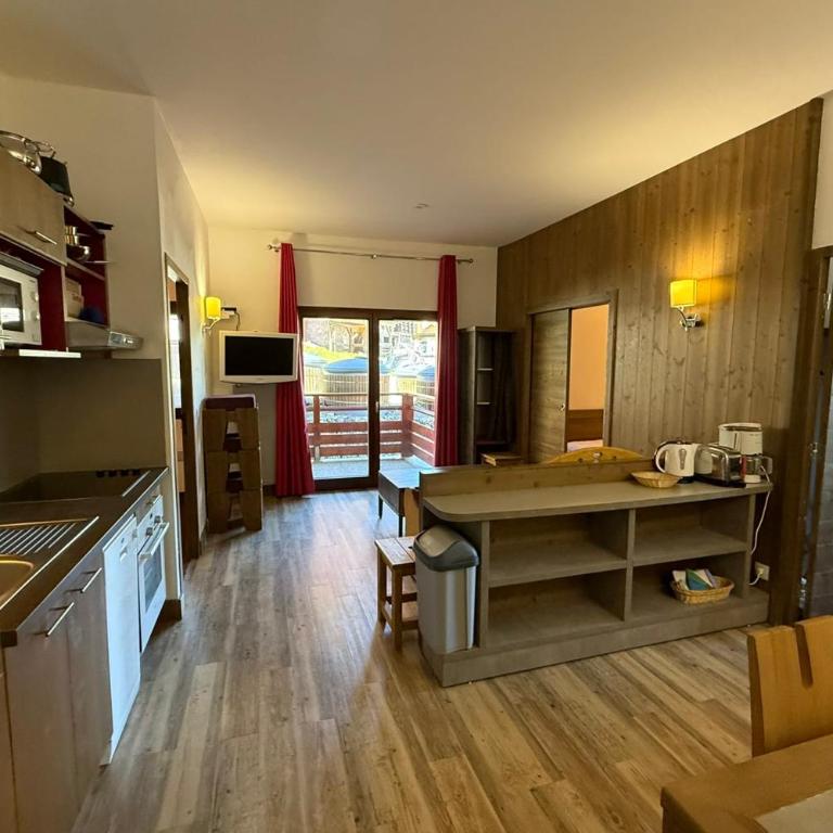 Risoul T4 10 pers Proche des pistes Piscine - Appartement - 4