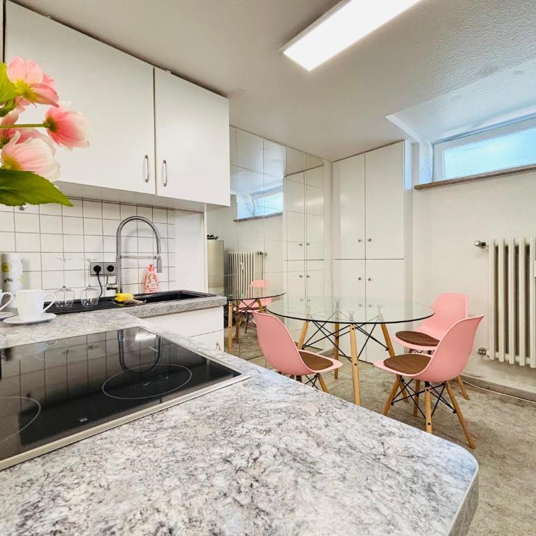 Würzburg Frauenland Hubland nahe UNI - Apartment mit 1 Schlafzimmer - 34
