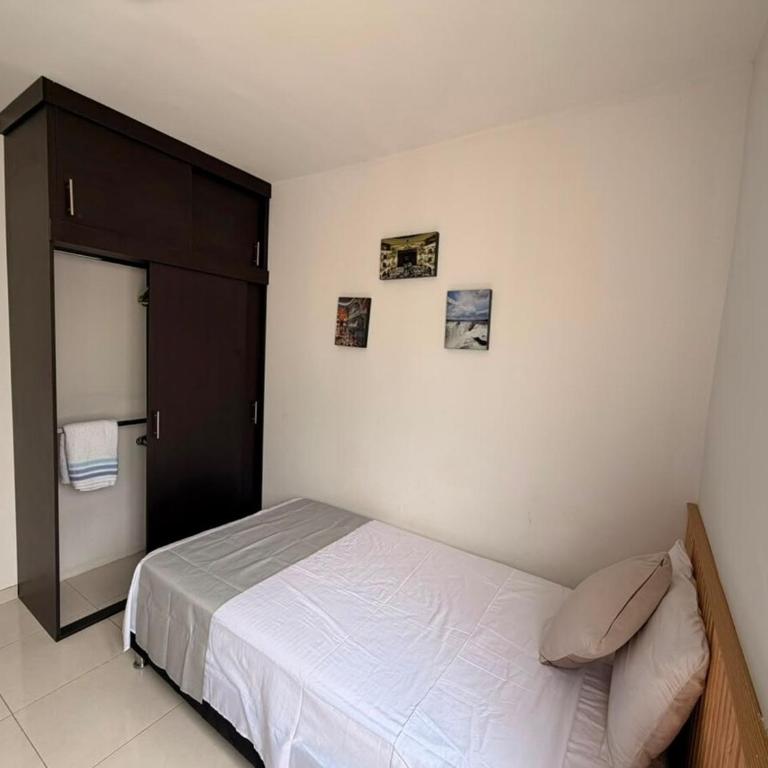 Modern Apartment Near Beach & Old City Ocean View! - Three-Bedroom Apartment - 2