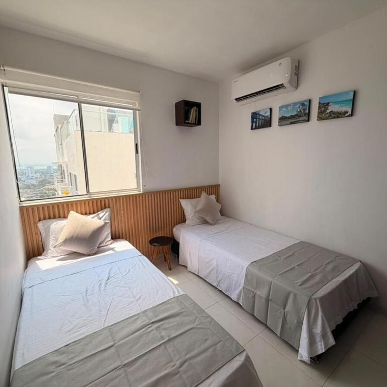 Modern Apartment Near Beach & Old City Ocean View! - Three-Bedroom Apartment - 15
