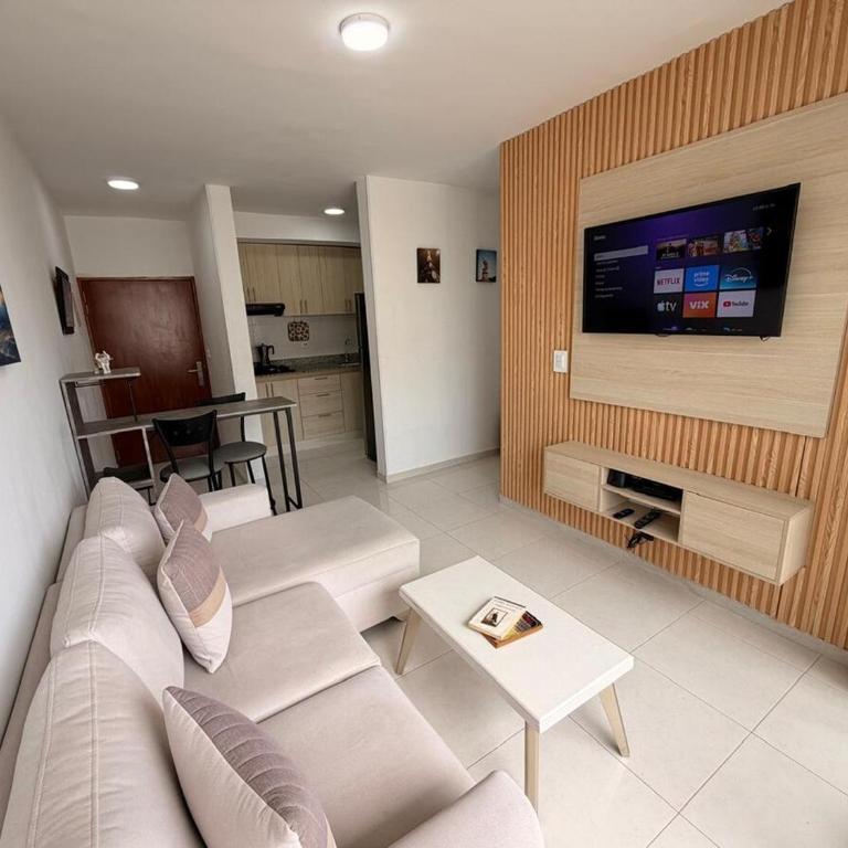 Modern Apartment Near Beach & Old City Ocean View! - Three-Bedroom Apartment - 16