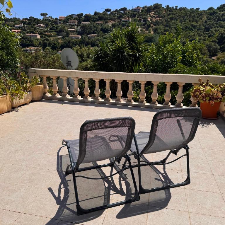 Grand T4 climatisé avec terrasse et Parking à Cavalaire-sur-Mer - Three-Bedroom Apartment - 19