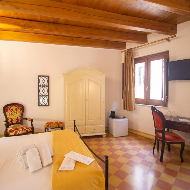 Atenea Luxury Suites - Atenea Collection - Camera Matrimoniale Superior - 14