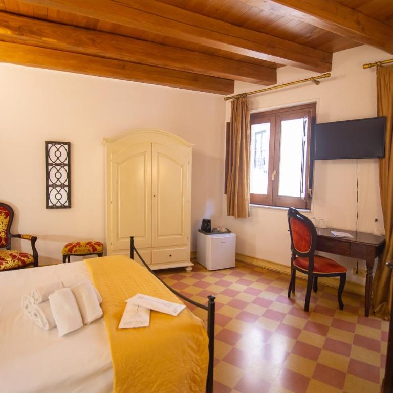 Atenea Luxury Suites - Atenea Collection - Camera Matrimoniale Superior - 10