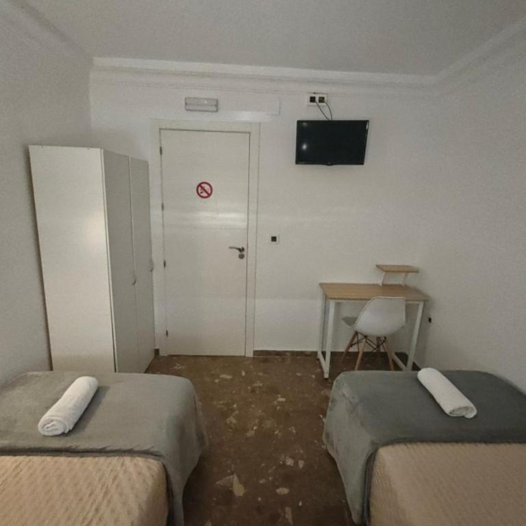 AYAMONTE ROOMS 43 - Camera Doppia con Letti Singoli con Bagno Privato Esterno - 2