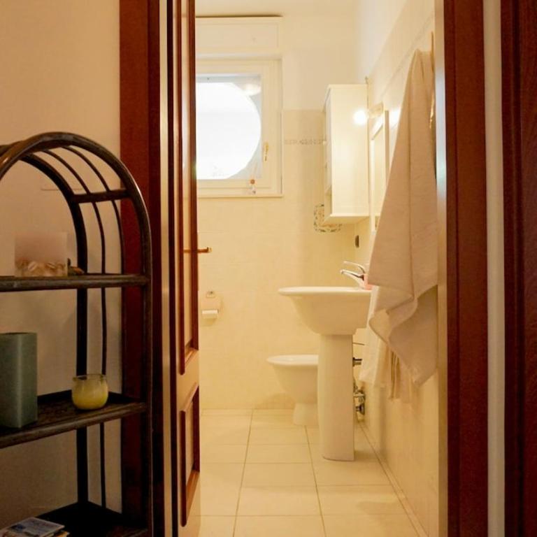 Europe 94 - Two-Bedroom Apartment - 19