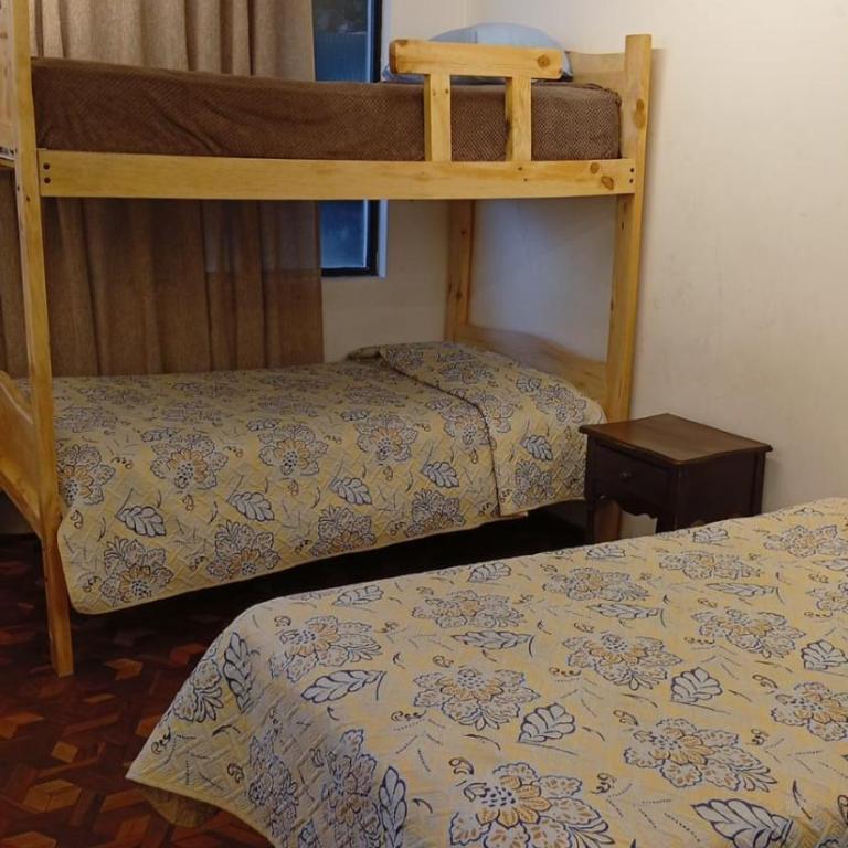 Puruha Inn - Deluxe Quadruple Room - 3