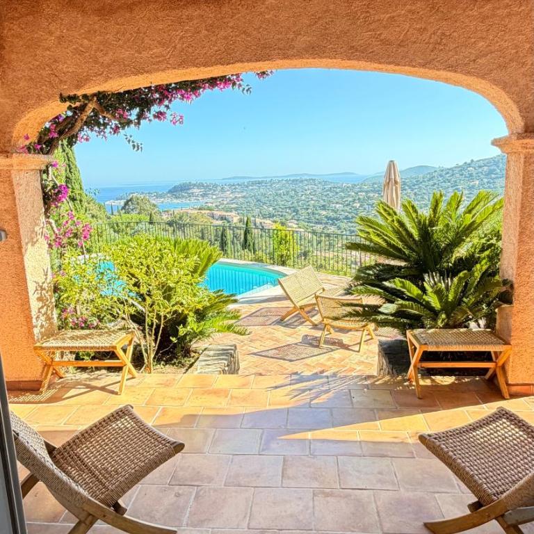 Villa les santons vue panoramique mer Golfe de Saint Tropez 4 étoiles - Villa - 3