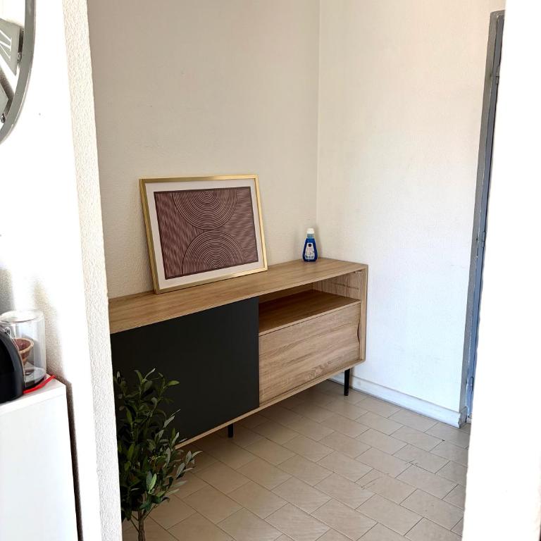 Studio avec balcon 100m de la mer et du port - Apartment mit 1 Schlafzimmer - 6