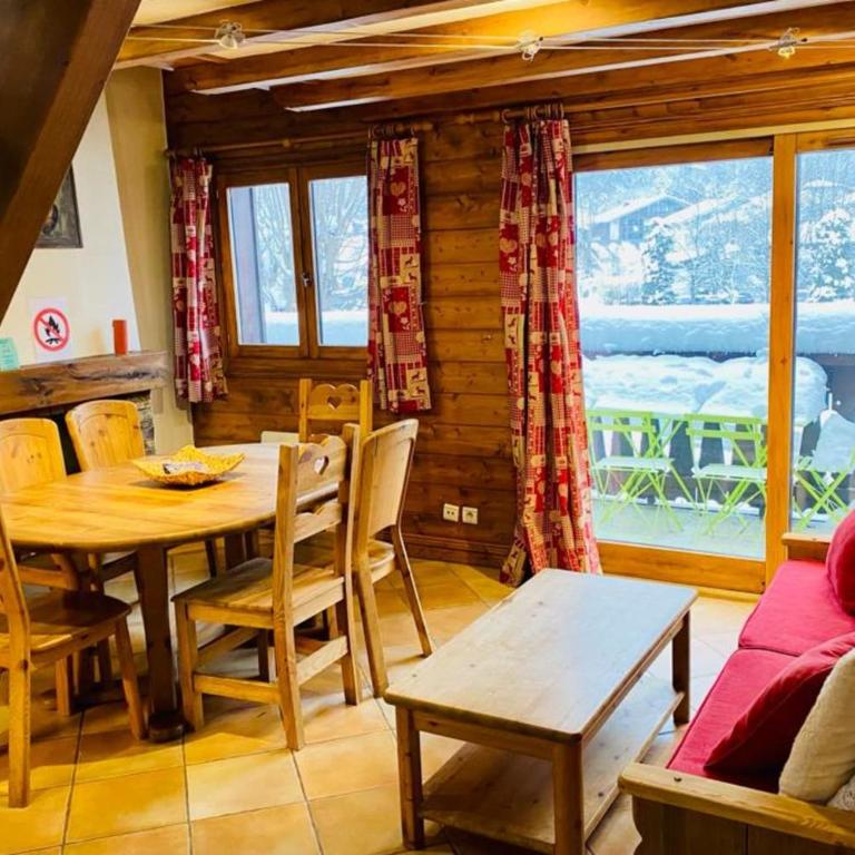 In the Heart of Chamonix duplex view Mont-Blanc - Appartement - 22