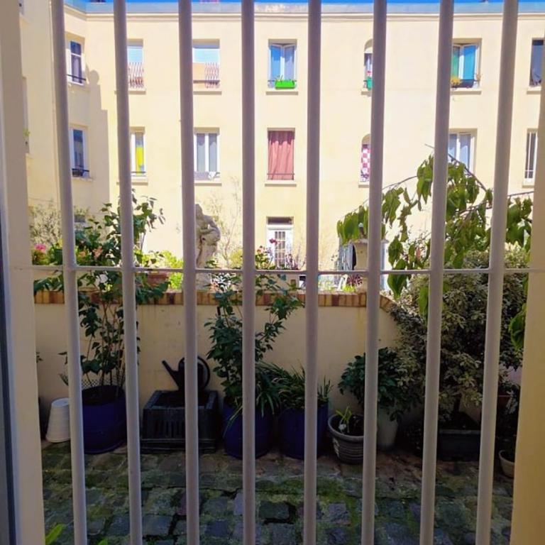 Appartement confortable au cœur du 17e arrondissement, Proche métro 13 - Apartamento de 1 dormitorio - 18