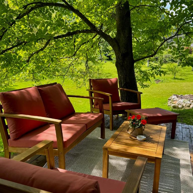 Pine River Dobrenica - Three-Bedroom Chalet - 47