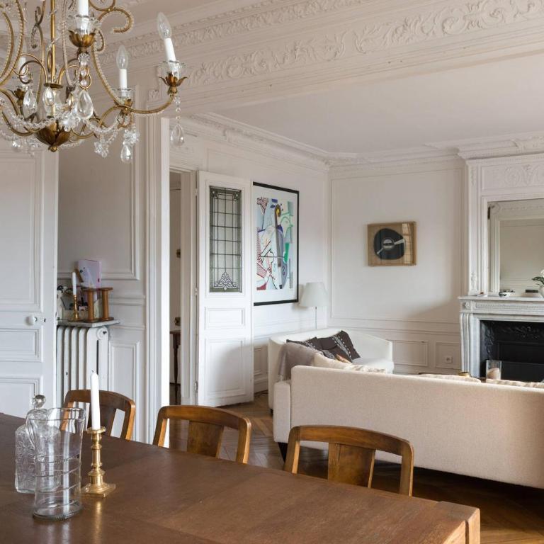 The Parisian Balcony - Appartement - 13
