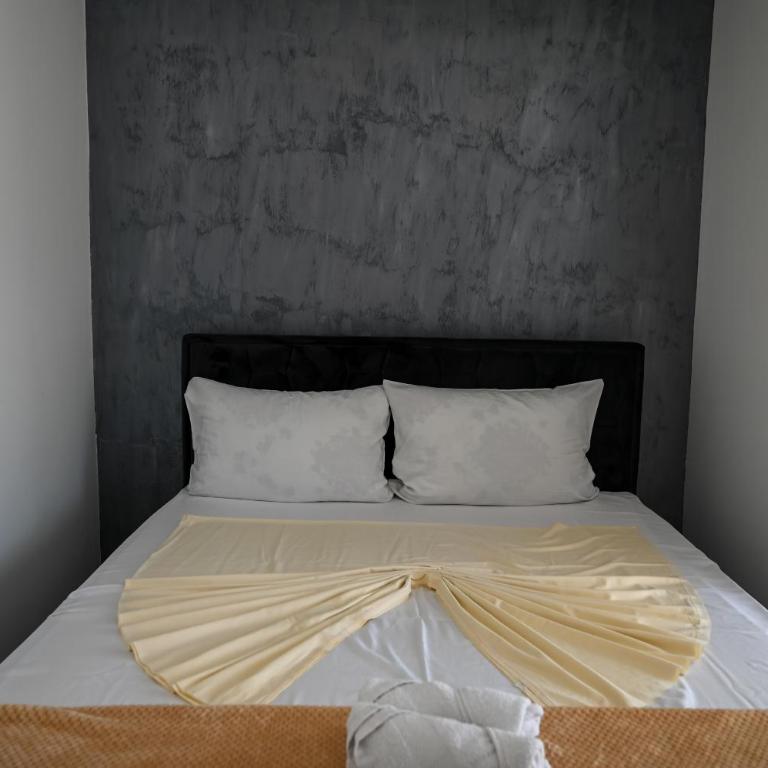 Apartments Amin - Standardna Dvokrevetna Soba sa Bračnim Krevetom - 10
