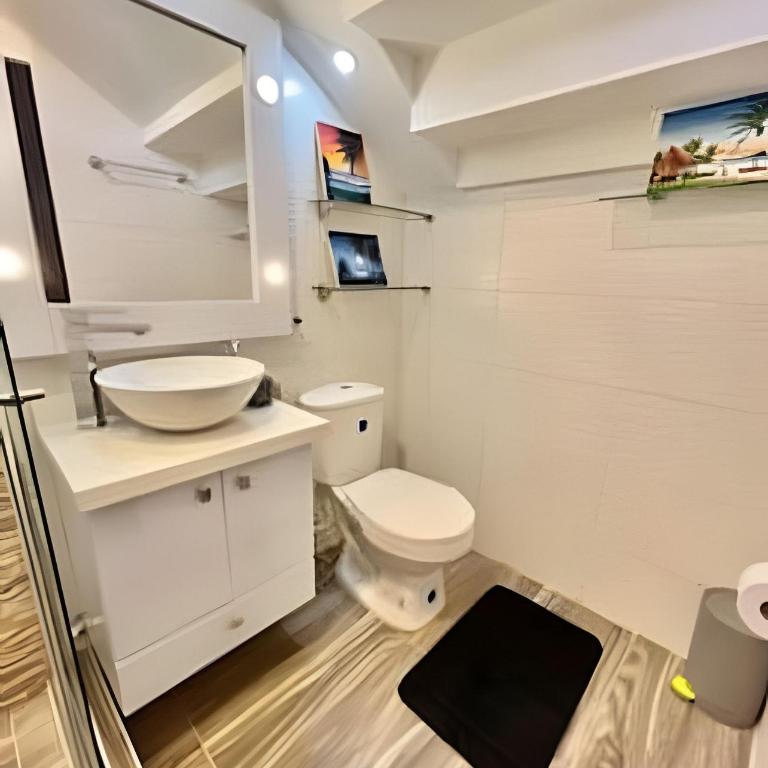 Suntuoso y Amplio - Estrato 5 - Two-Bedroom Deluxe Apartment with Balcony - 12