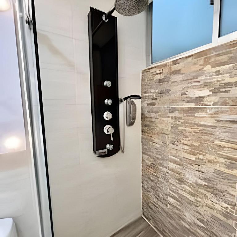 Suntuoso y Amplio - Estrato 5 - Two-Bedroom Deluxe Apartment with Balcony - 15